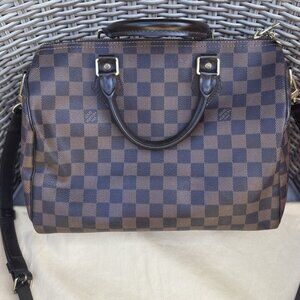 Authentic Louis Vuitton speedy 30 bandouliere damier ebene with strap